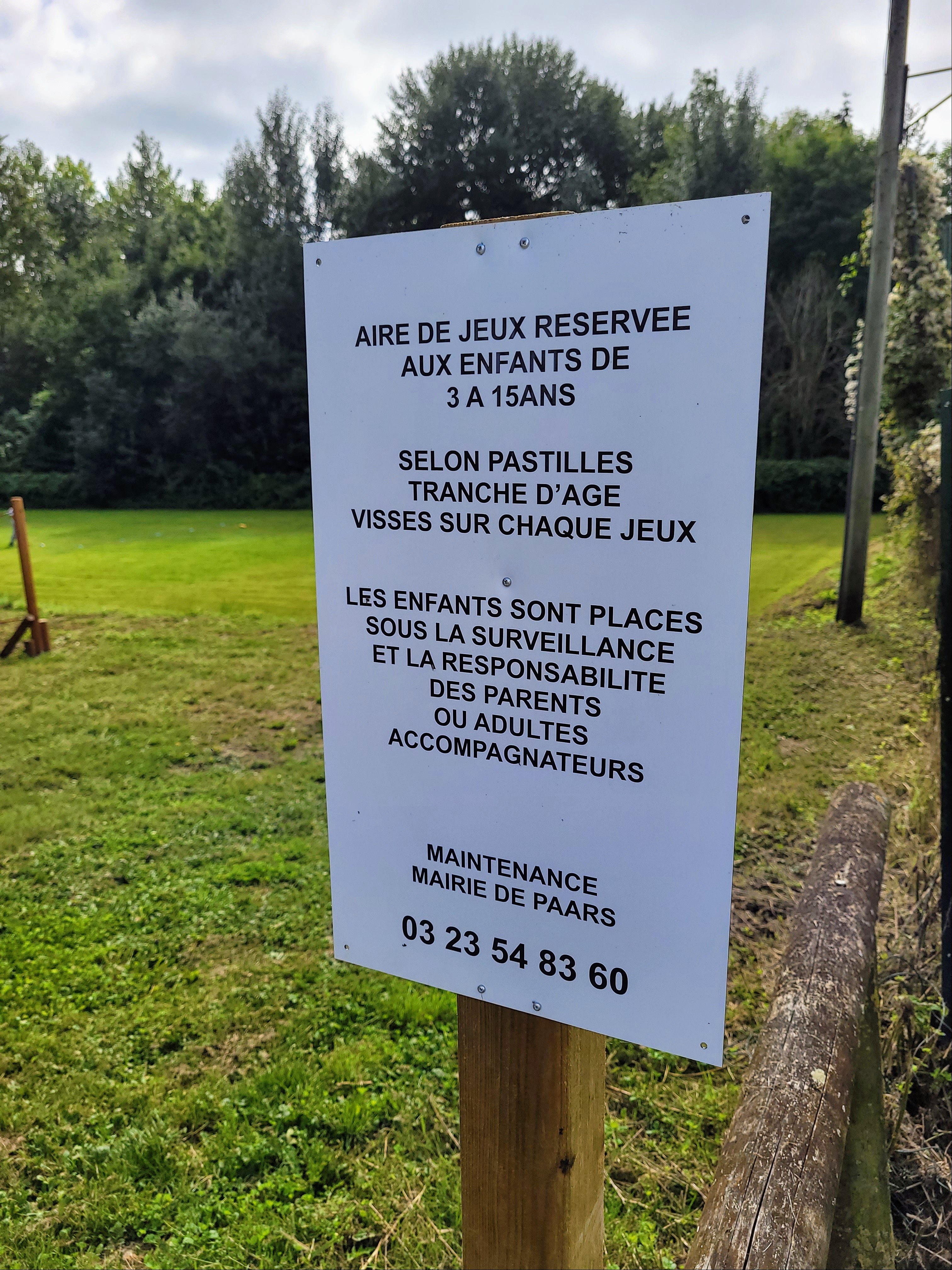 Panneaux d'informations